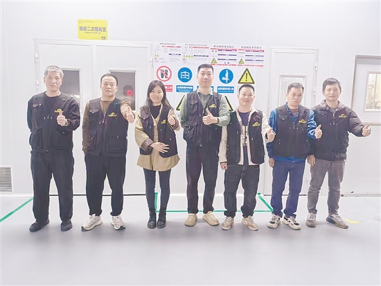 江(jiang)們(men)市(shi)格雷亞特流體(ti)密封技(ji)術(shù)有(yǒu)限(xian)公(gōng)司橡膠車(che)間 江(jiang)們(men)市(shi)格雷亞特流體(ti)密封技(ji)術(shù)有(yǒu)限(xian)公(gōng)司橡膠車(che)間